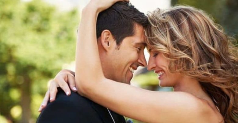 Top Singles Phone Chatline Numbers