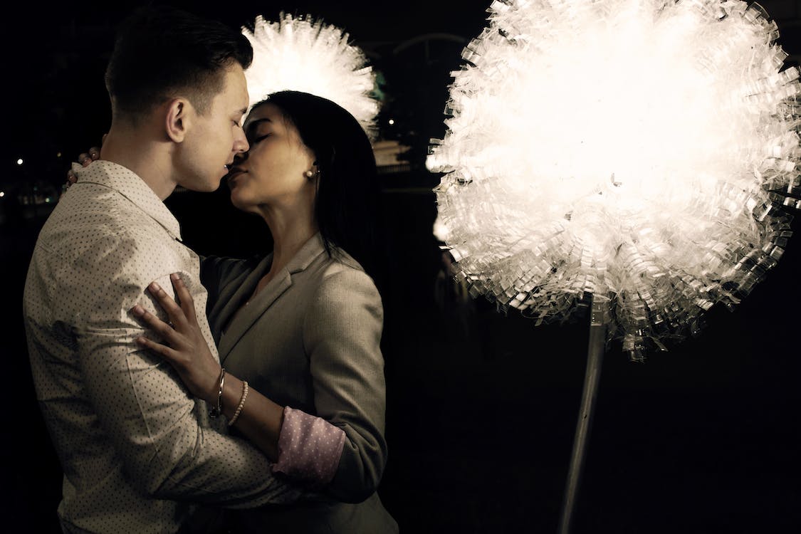 Erotic chat line dating