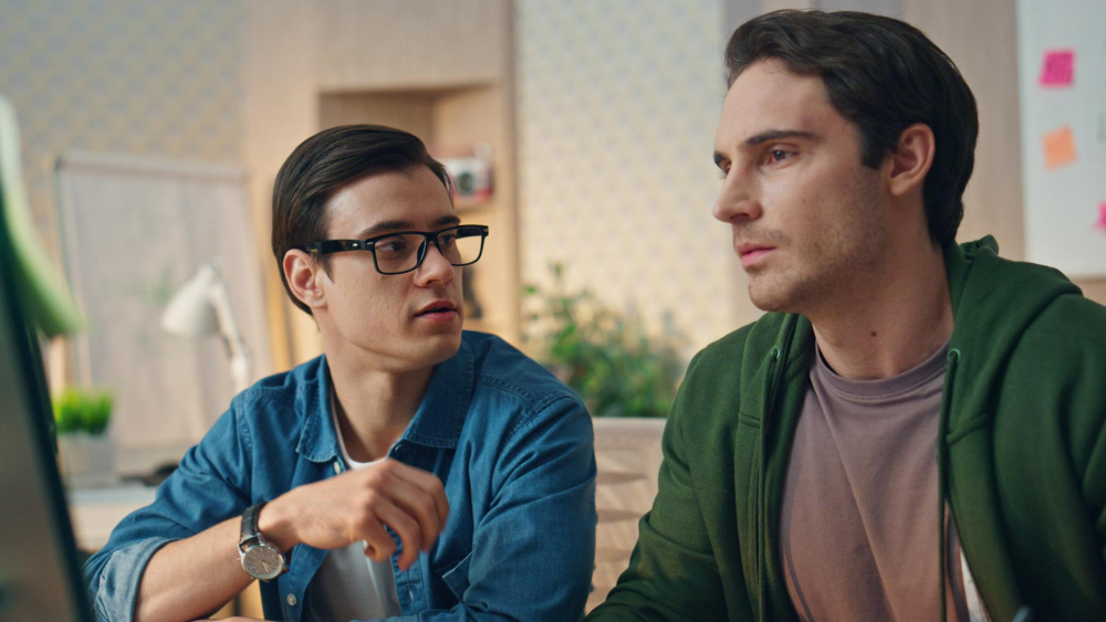 emotional attitude with a Gay chat line partner